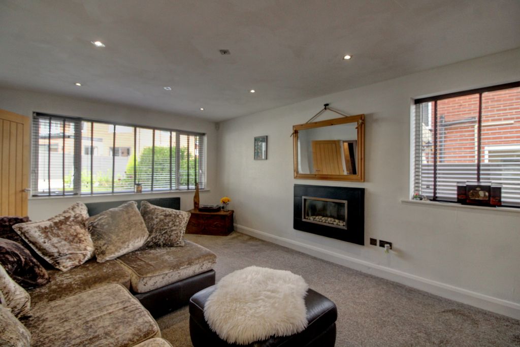 Property photo 3 of 29 3