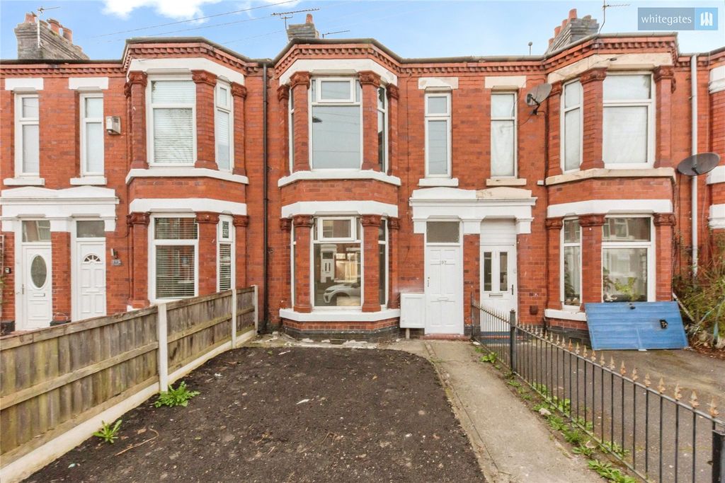 Property photo 1 of 12
