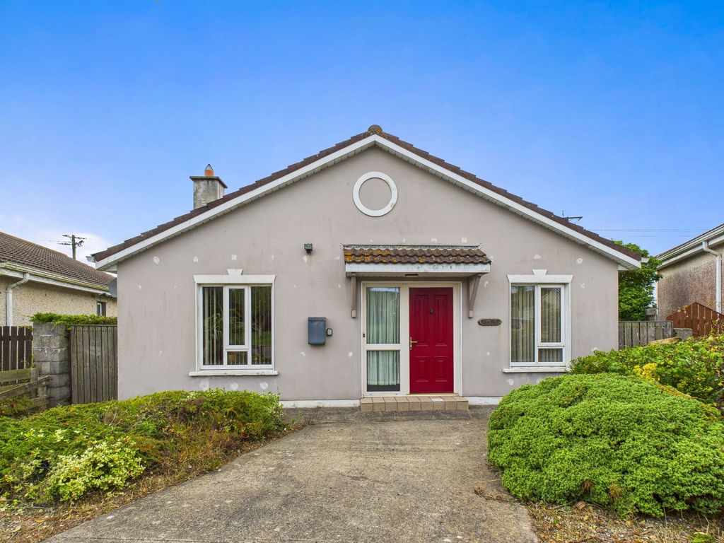 Property photo 2 of 14