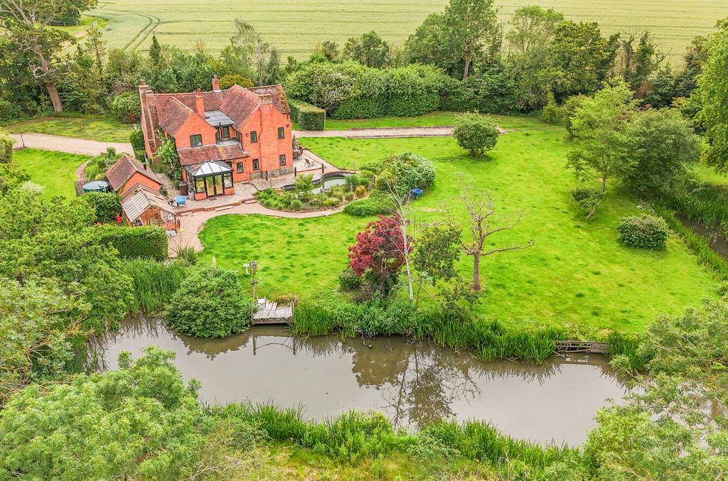 Additional image 11 of Land for saleSwallowfield Road, Arborfield, Reading RG2