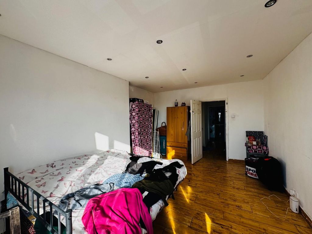 Property photo 3 of 5 Img_5063.Jpg