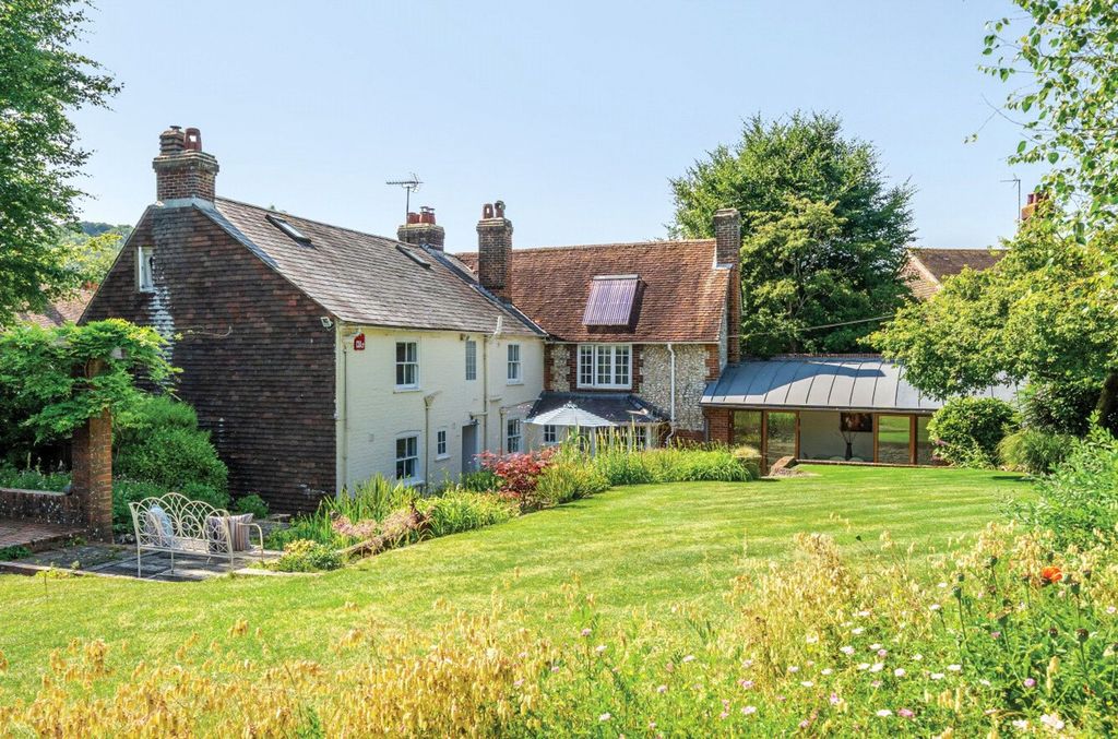 Property photo 1 of 21 Rear View