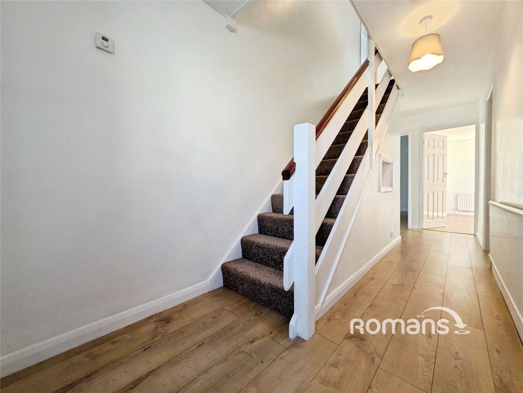 Property photo 3 of 20 Picture No. 01