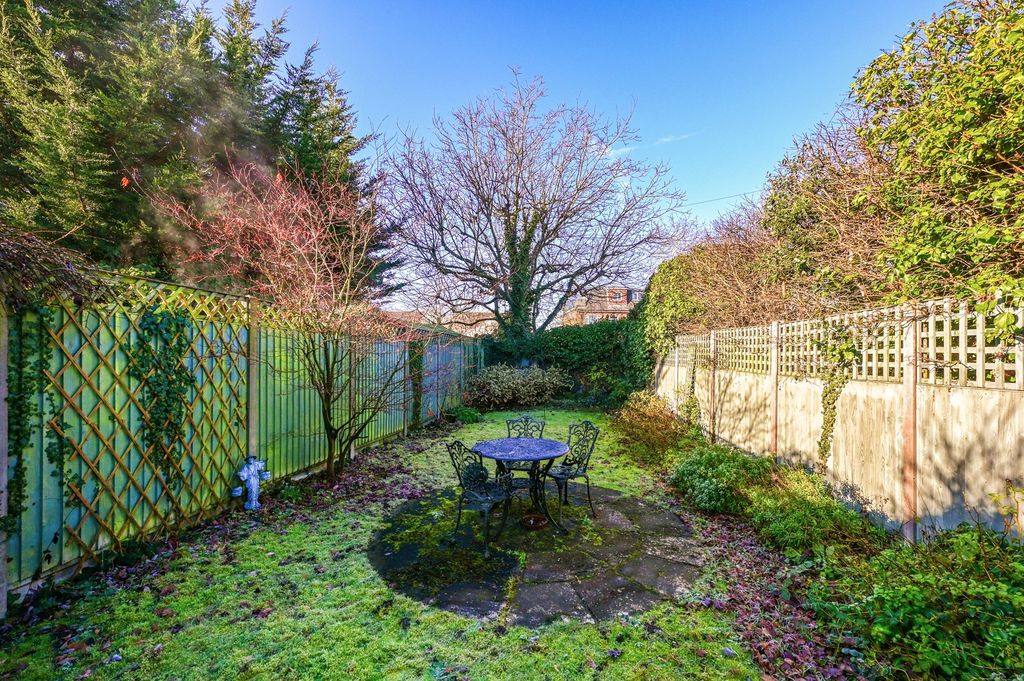 Property photo 3 of 10 Picture No. 05