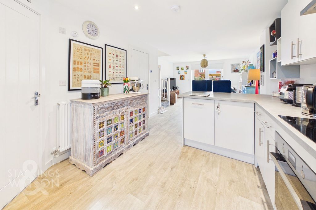 Additional image 6 of 2 bed semi-detached house for saleOak Lawn, Eye IP23