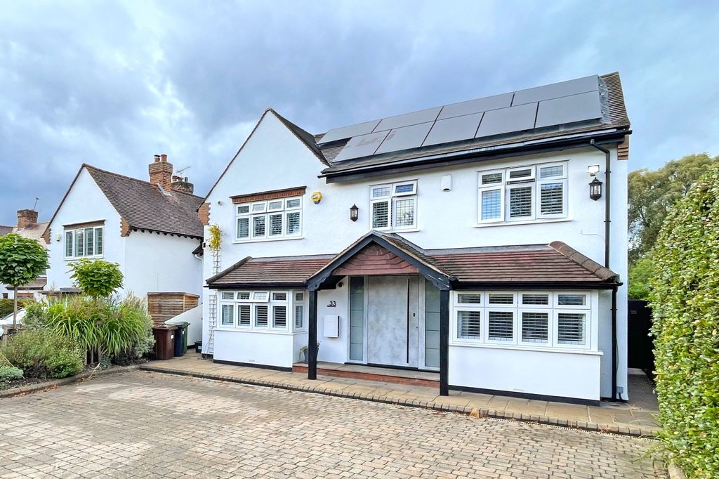 Property photo 1 of 31