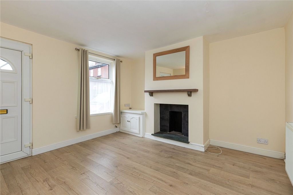 Property photo 2 of 8 Lounge/Diner