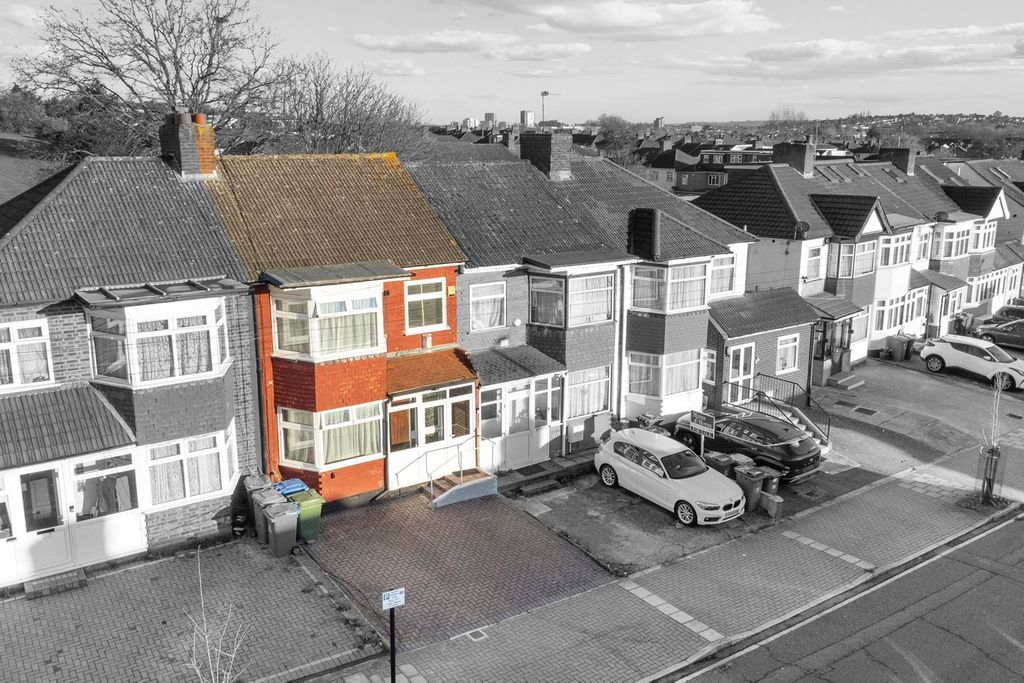 Property photo 1 of 23