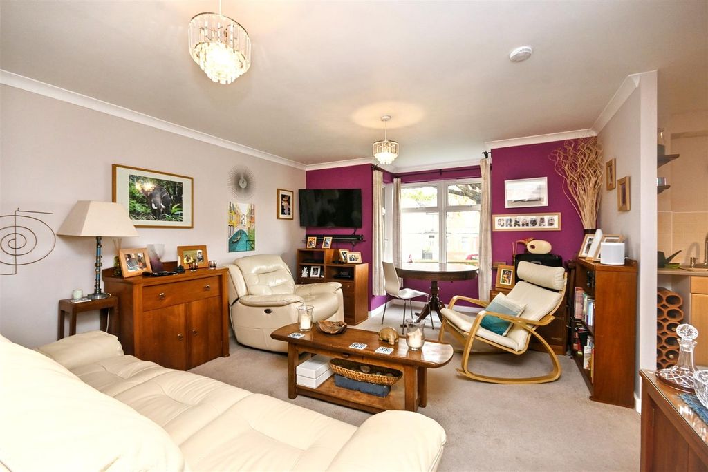 Property photo 2 of 17 Dsc_1480.Jpg