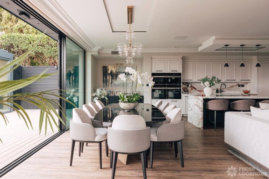 Property photo 3 of 42 Dining