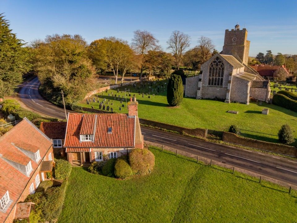 Property photo 1 of 31