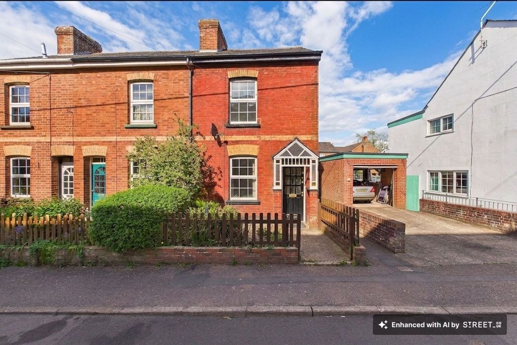 Property photo 1 of 18