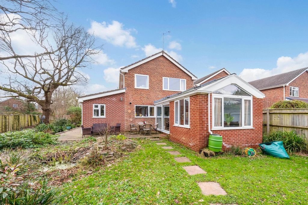 Property photo 2 of 19