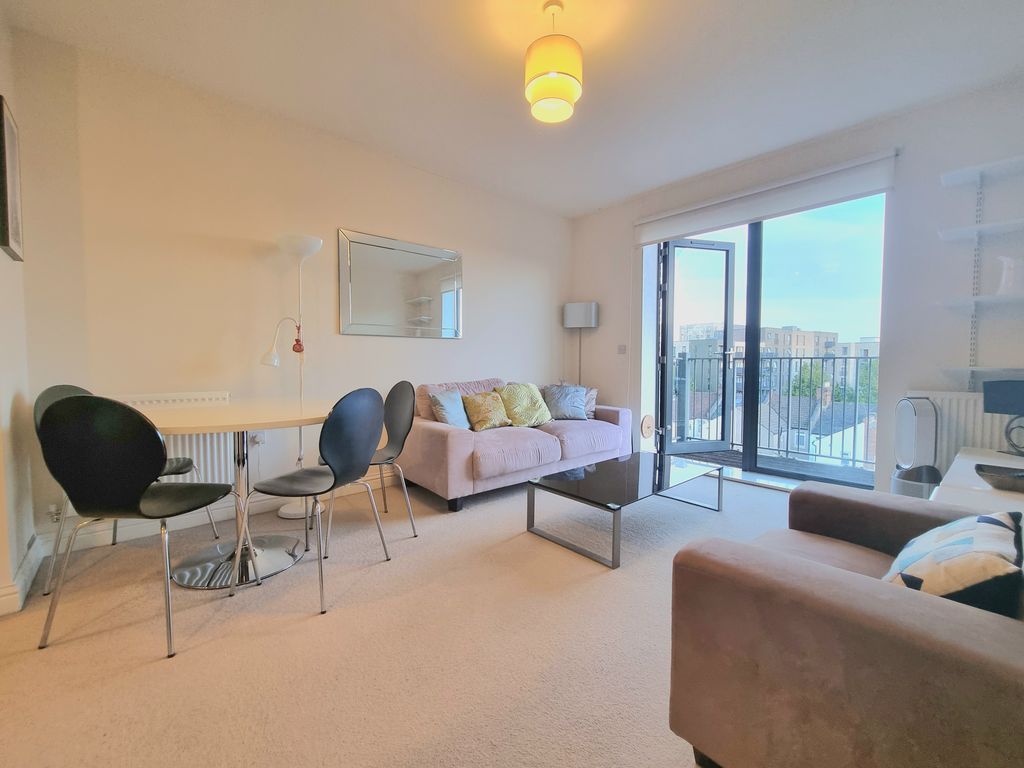 Property photo 1 of 18