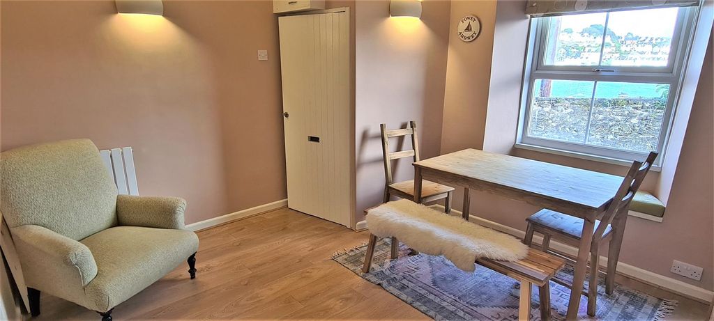 Property photo 3 of 16 Dining Room