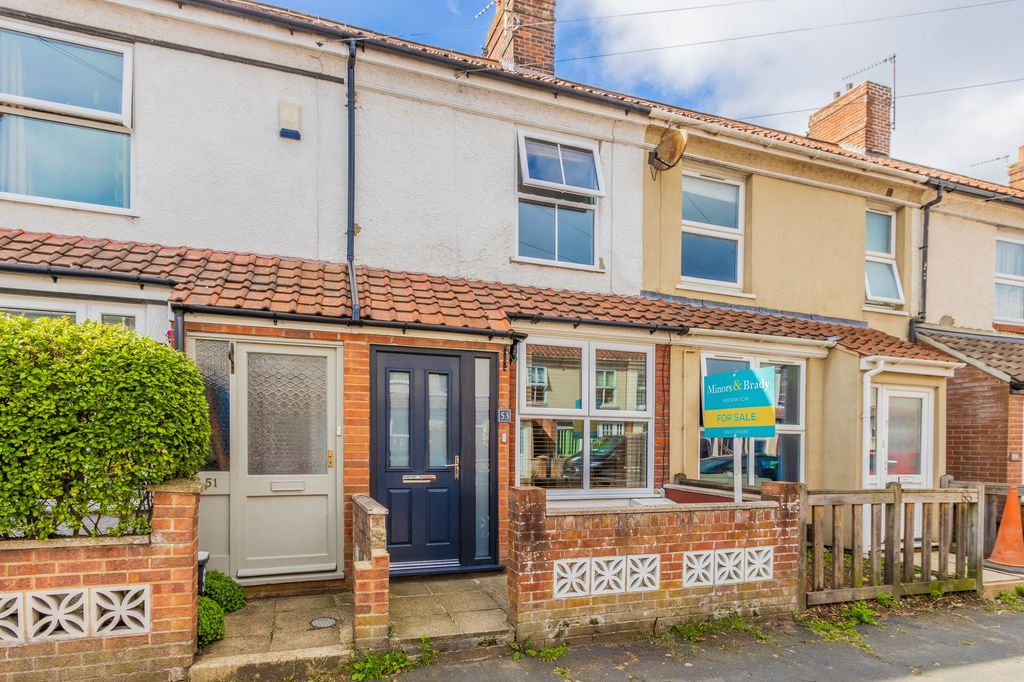 Property photo 1 of 13