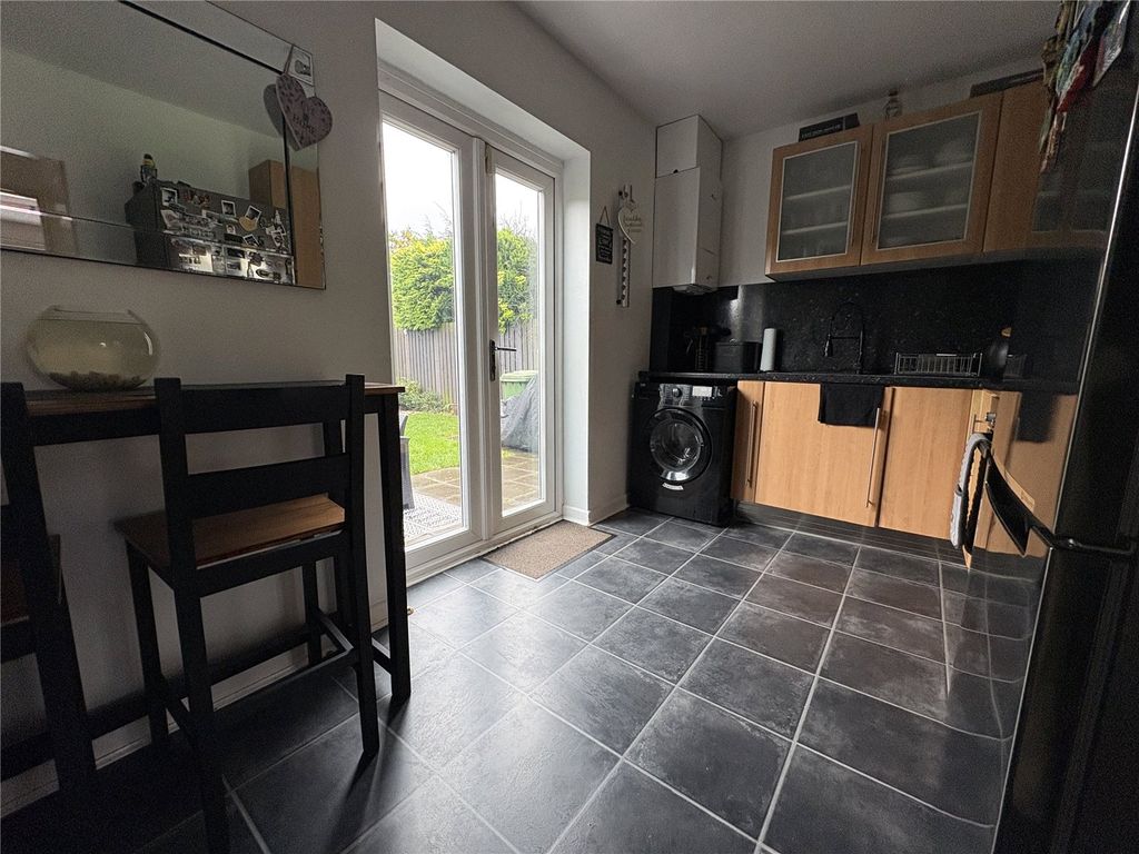 Property photo 3 of 9 Picture No. 30