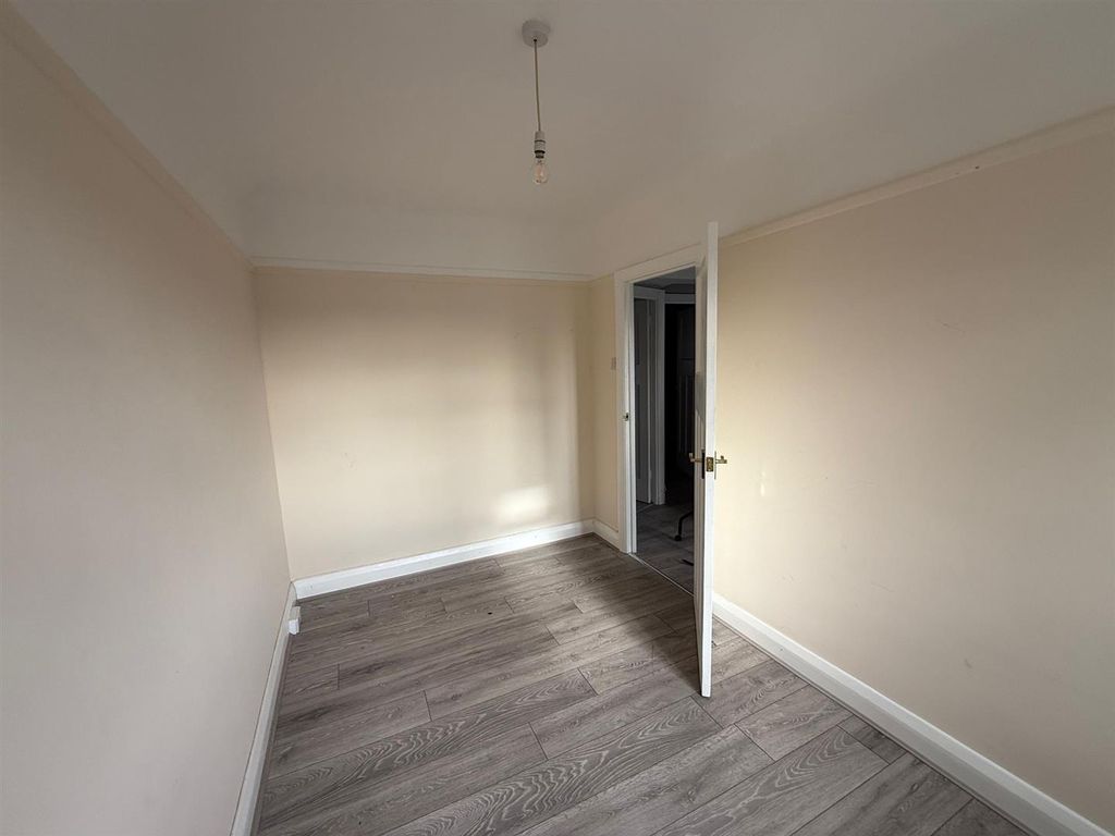 Property photo 3 of 6 Img-20251103-Wa0012.Jpg