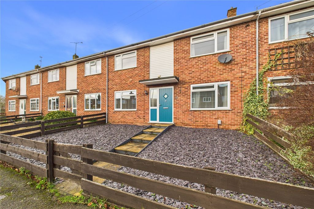 Property photo 1 of 15 Front