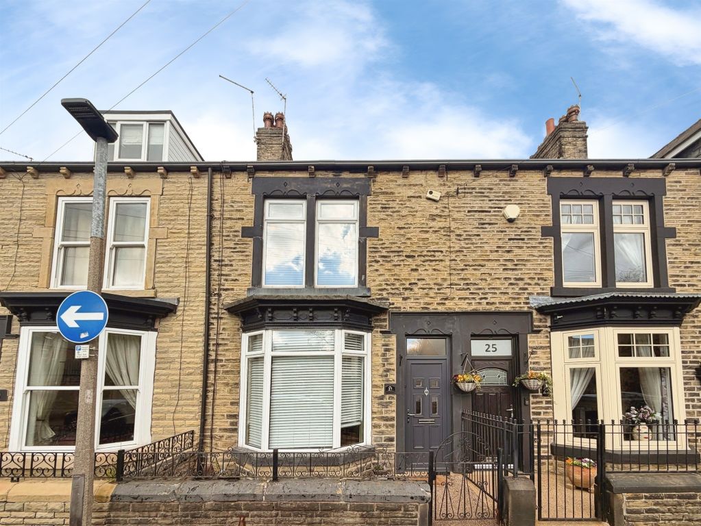 Property photo 1 of 1