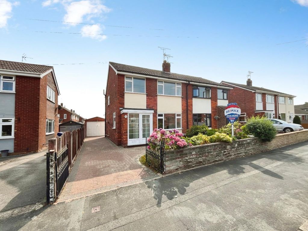 Property photo 1 of 15 4815c2B8-5-4B91-A491-953B81F243A8-5142-00000081794
