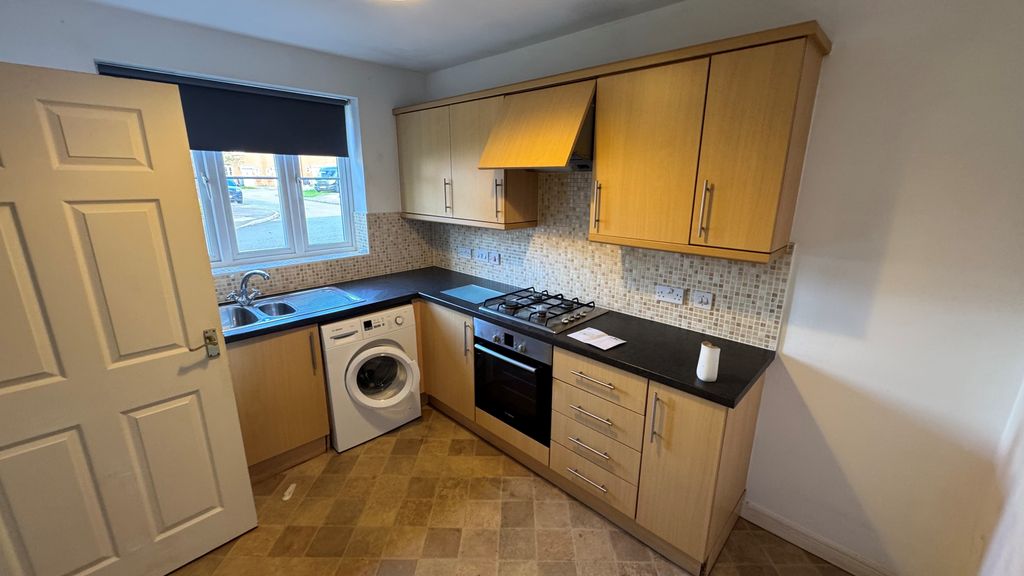 Property photo 2 of 8 Living Room