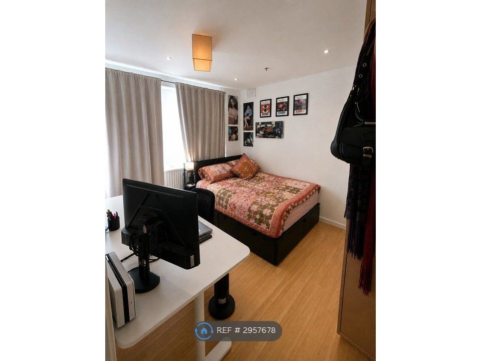 Property photo 1 of 4