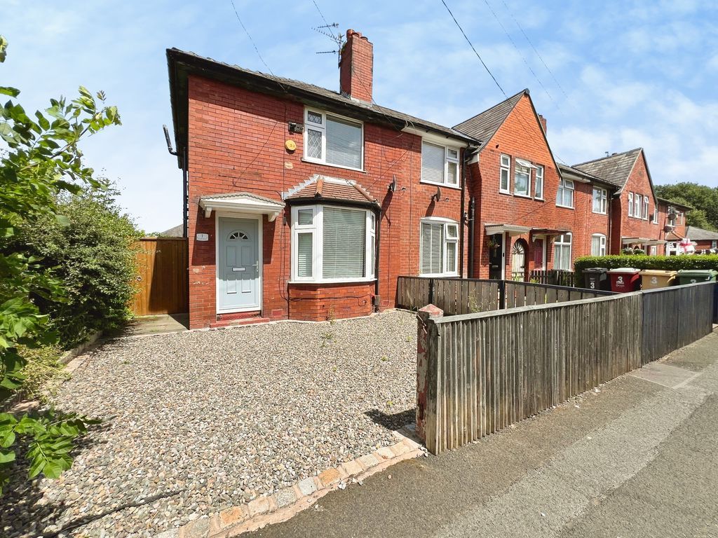 Property photo 1 of 14 External