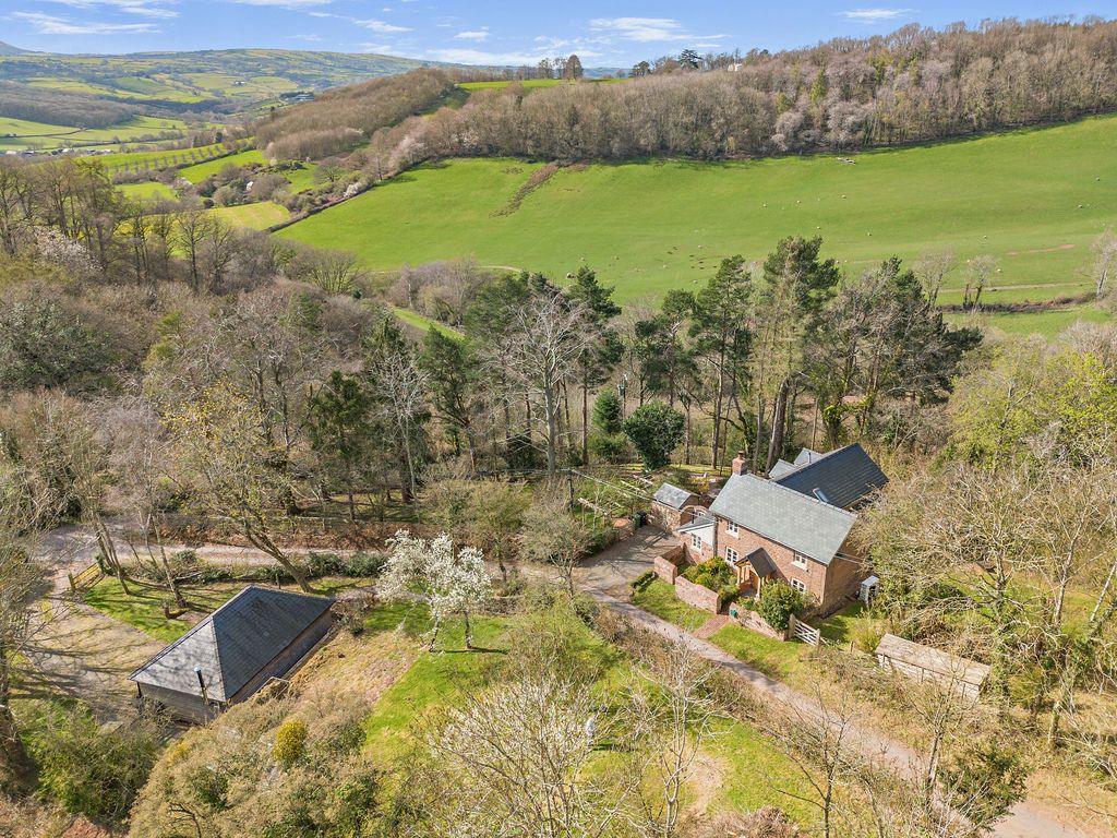 Property photo 2 of 45 Photo 18