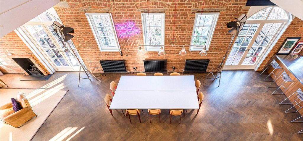 Property photo 3 of 15 Picture No. 04