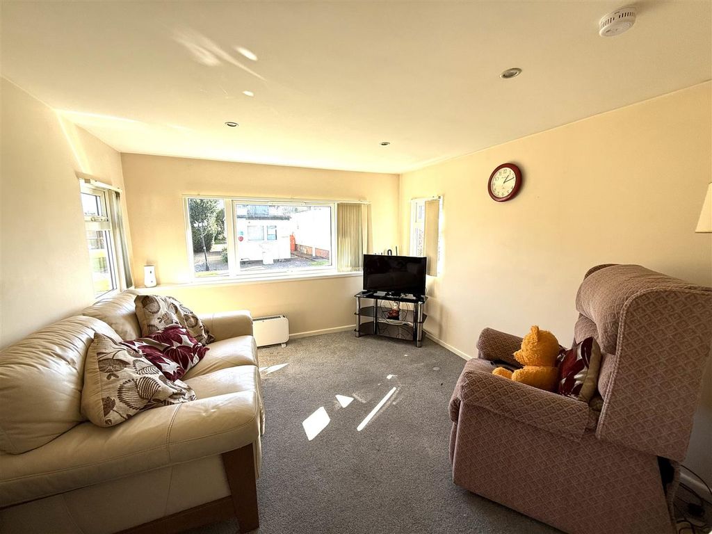 Property photo 3 of 11 8 Love Lou.Jpeg