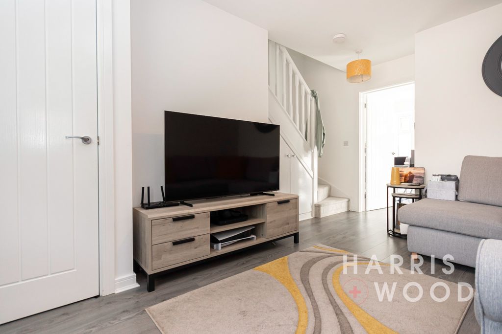 Property photo 2 of 16 4473263