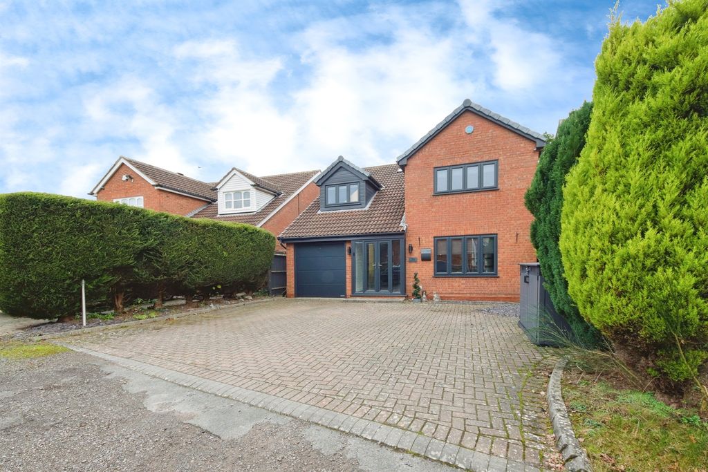 Property photo 1 of 26