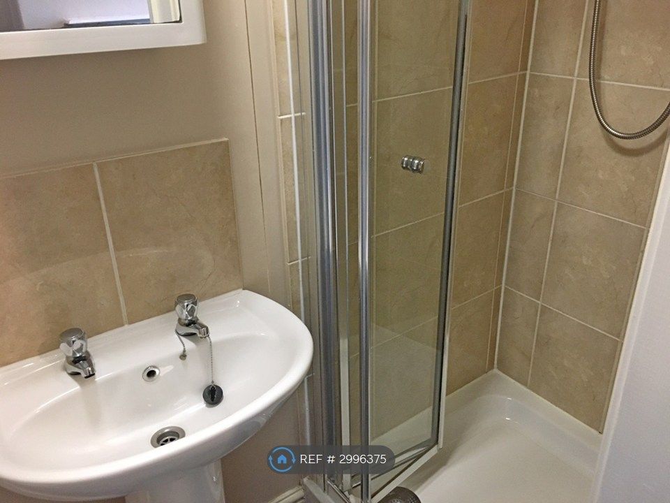 Property photo 3 of 3