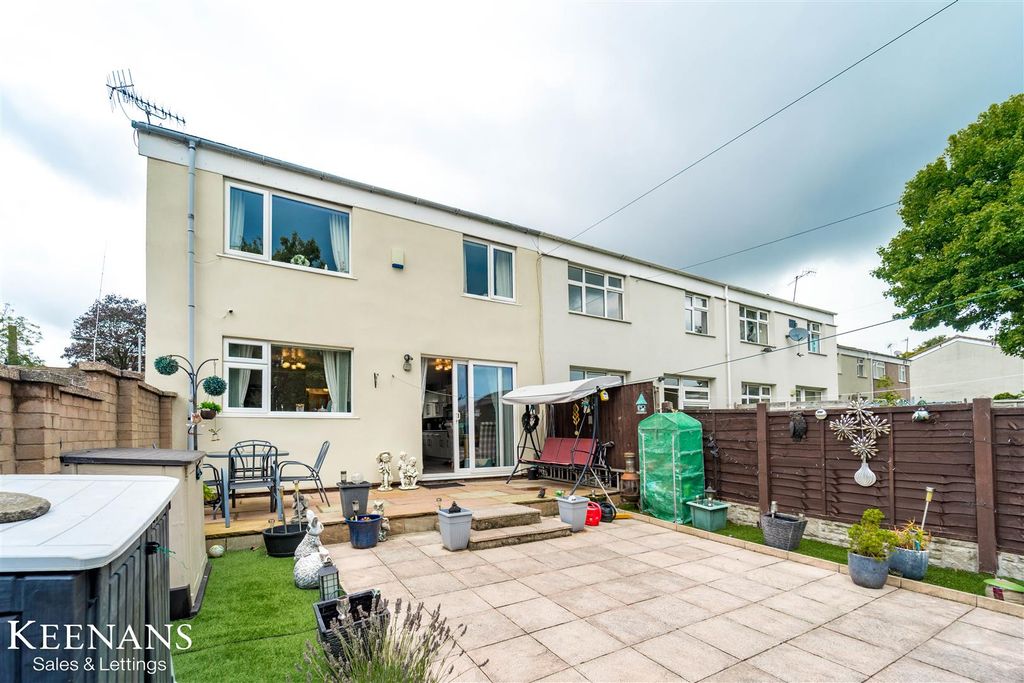 Property photo 3 of 21 3.Jpg