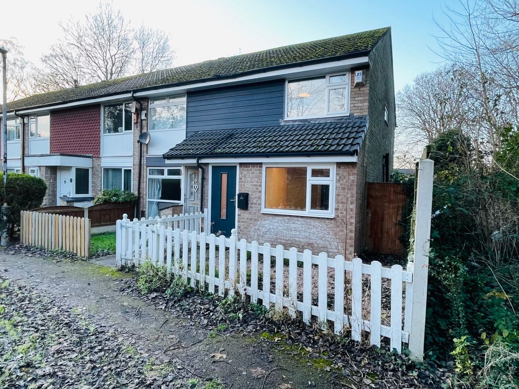 Property photo 1 of 11