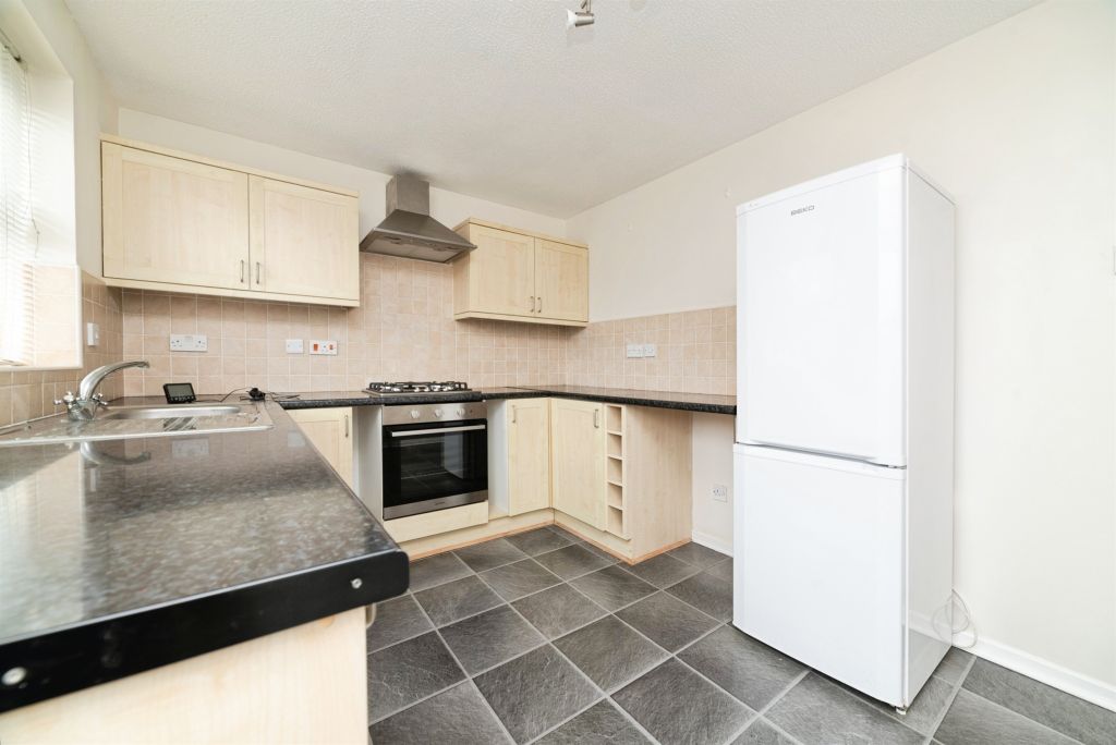 Property photo 2 of 16