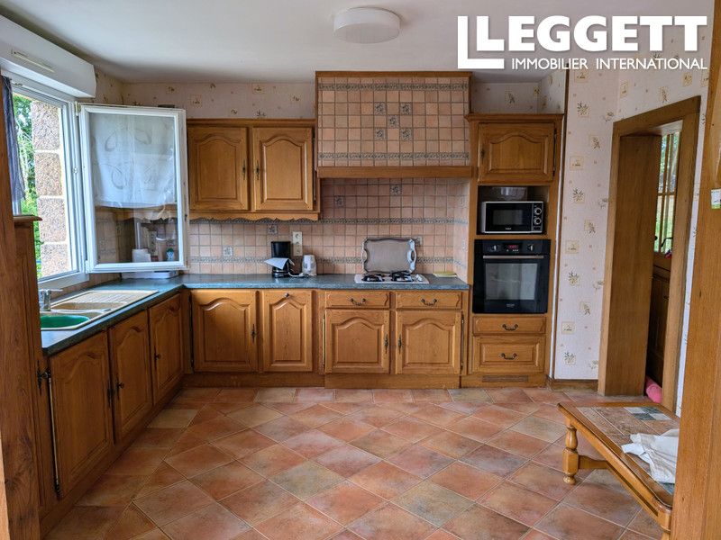 Property photo 3 of 10