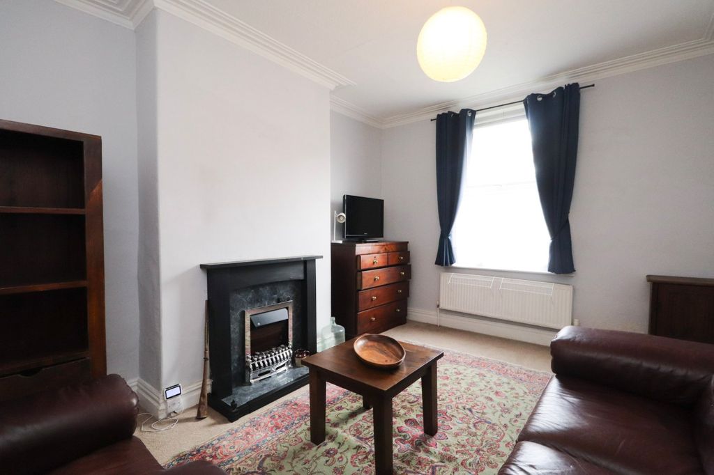 Property photo 3 of 13 Picture No. 24