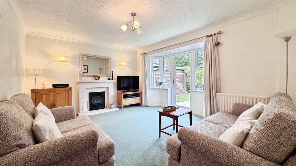 Property photo 3 of 14 Picture No. 05