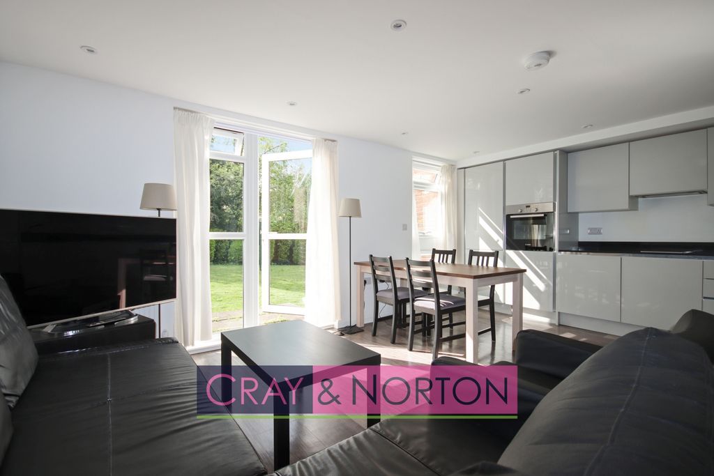 Property photo 1 of 9 Photo 1