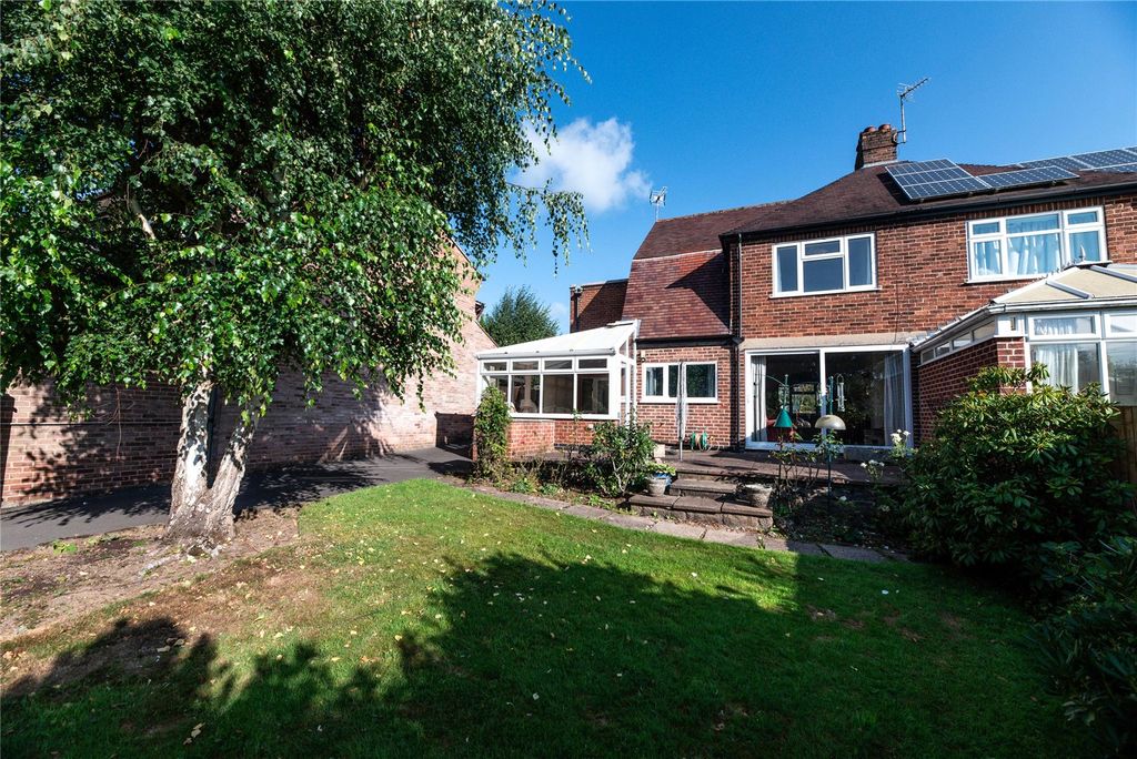 Property photo 2 of 36 Picture No. 05