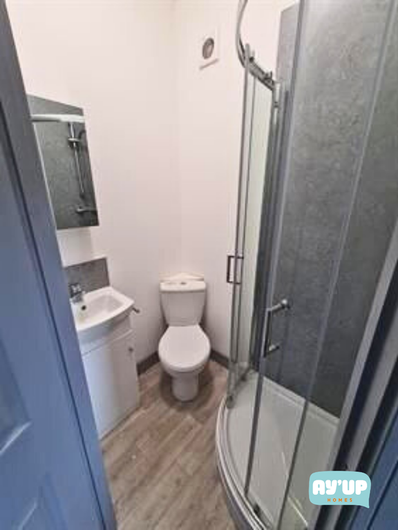 Property photo 3 of 3