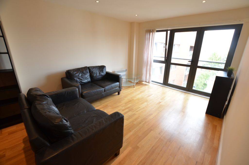 Property photo 2 of 6