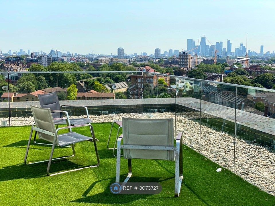 Property photo 1 of 19 Roof Terrace (Communal)