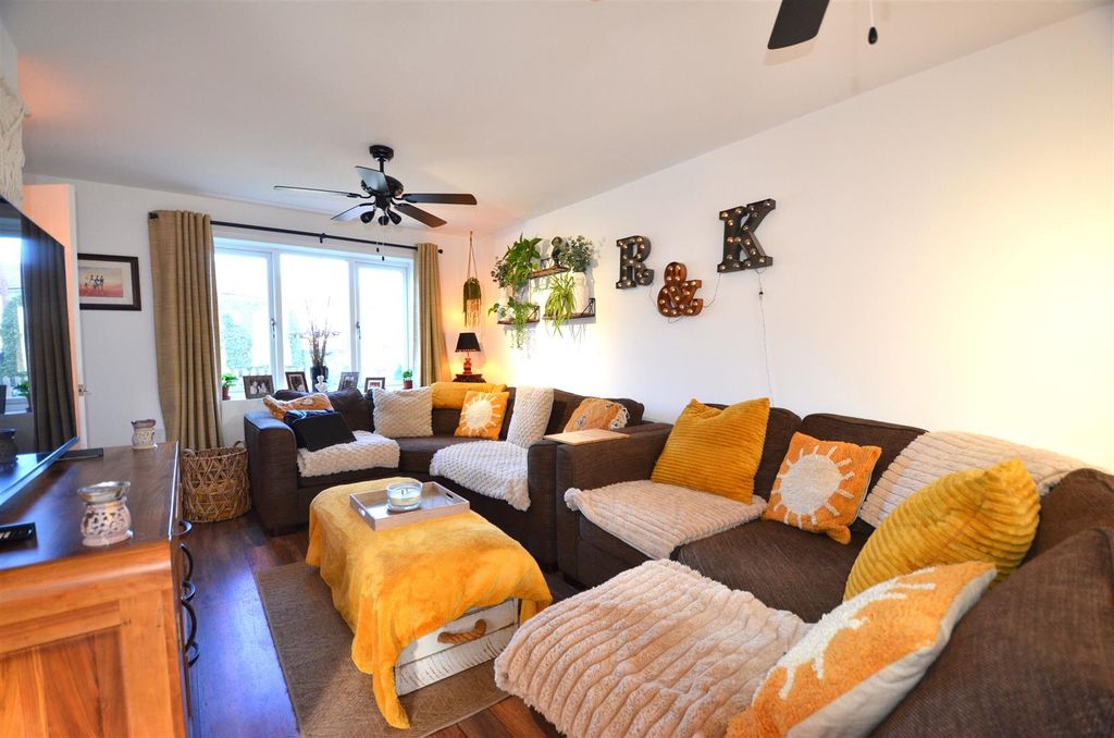 Property photo 3 of 21 Dsc_9568.Jpg