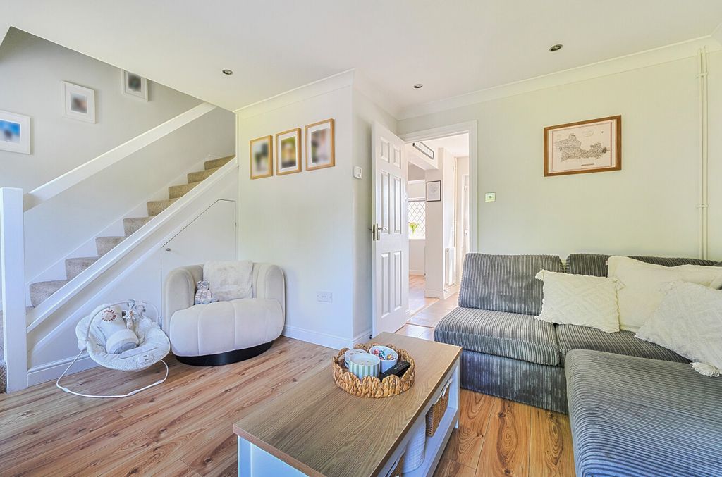 Property photo 3 of 23 1450707-9-69Ef26c...