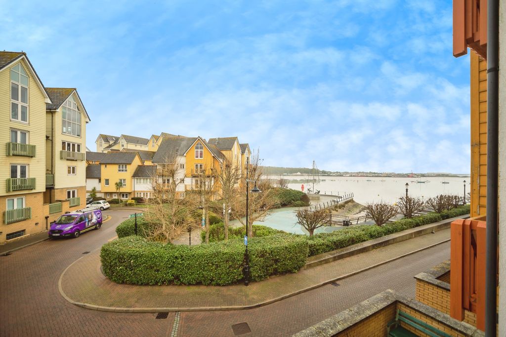 Property photo 3 of 16 View