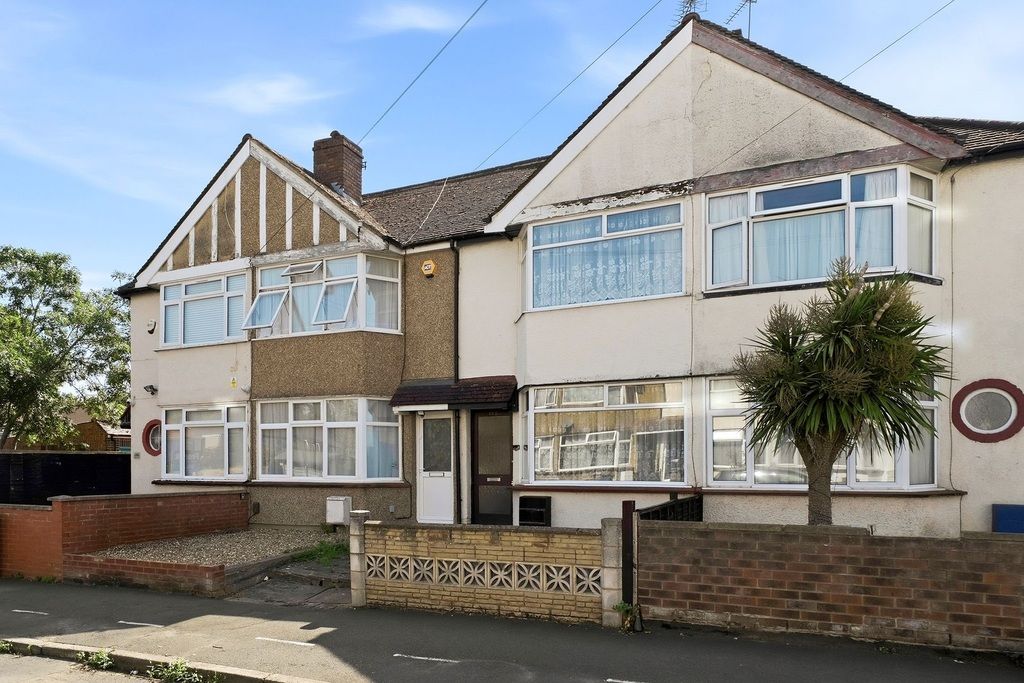 Property photo 1 of 16