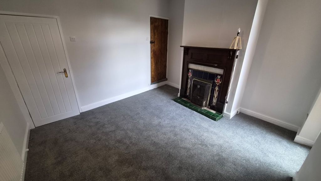 Property photo 3 of 11 Picture No. 07